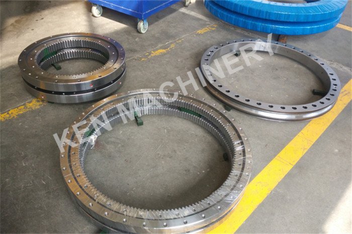 Swing Bearings for CAT320C Excavator